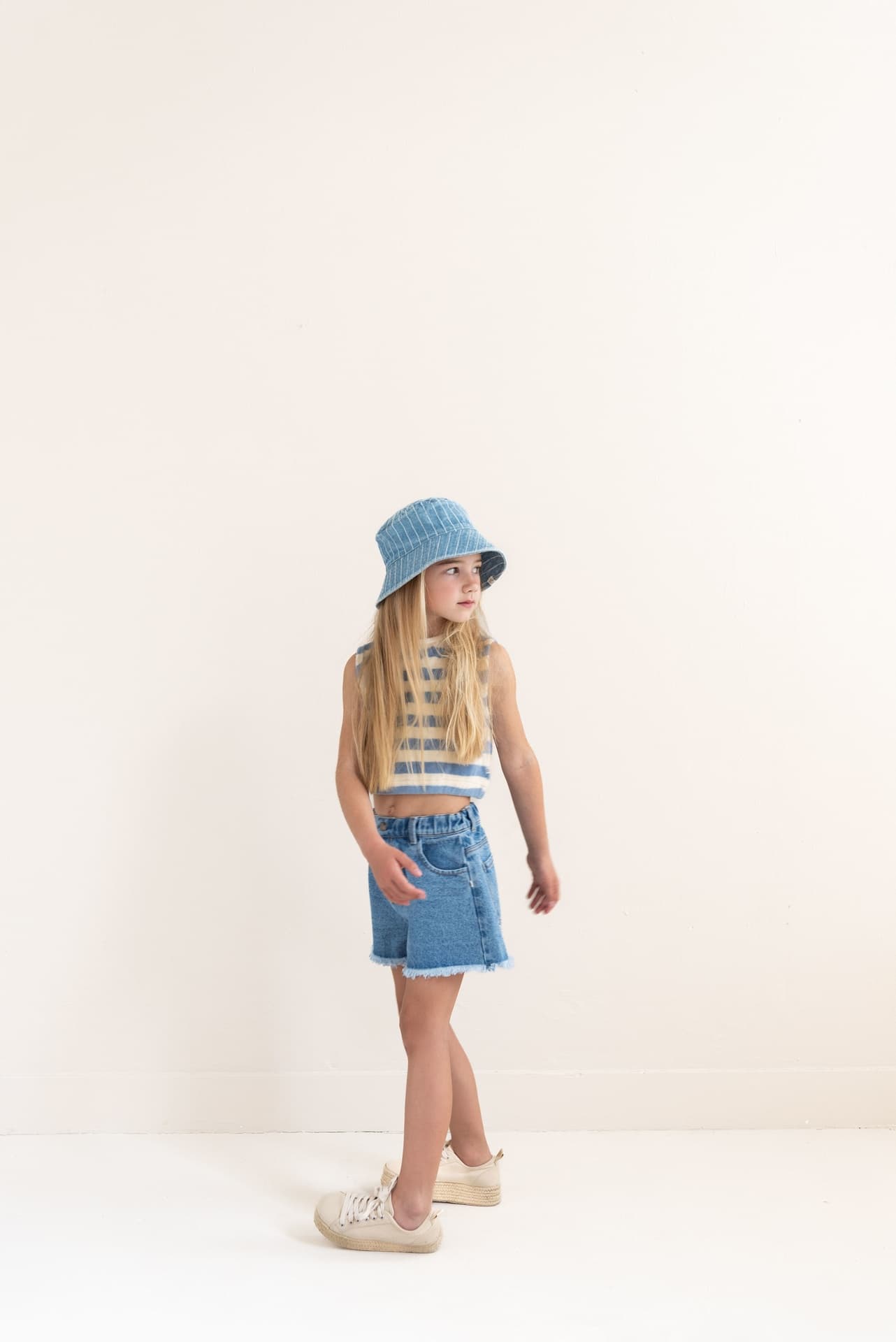 1231-water-blue-off-white-stripe - Image 3