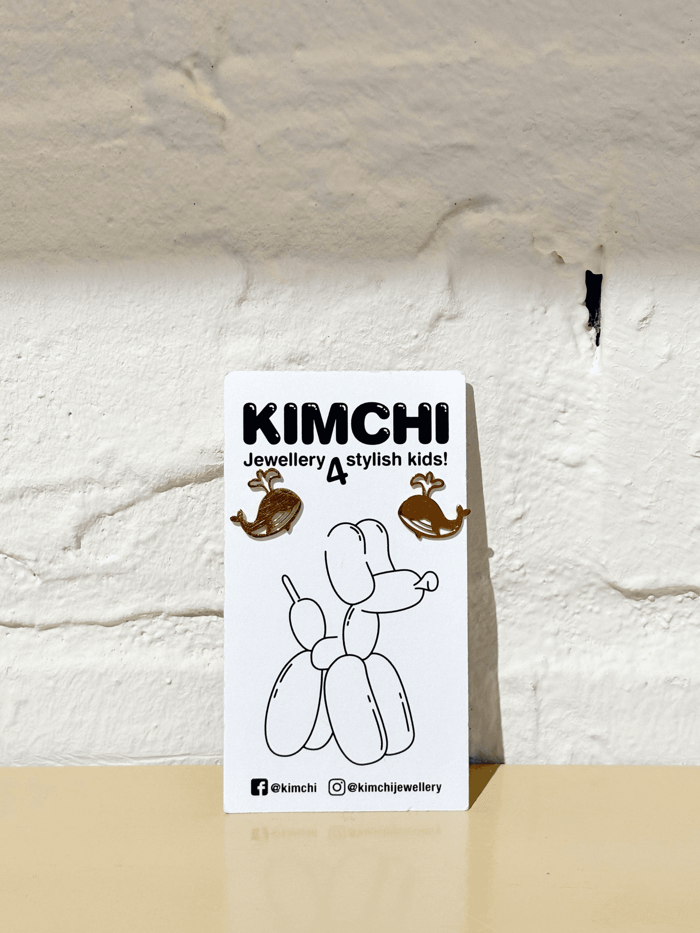 Kimchi - Oorbellen stekertje walvis