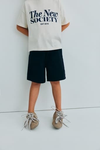 The New Society - Gorse bermuda - Summer midnight