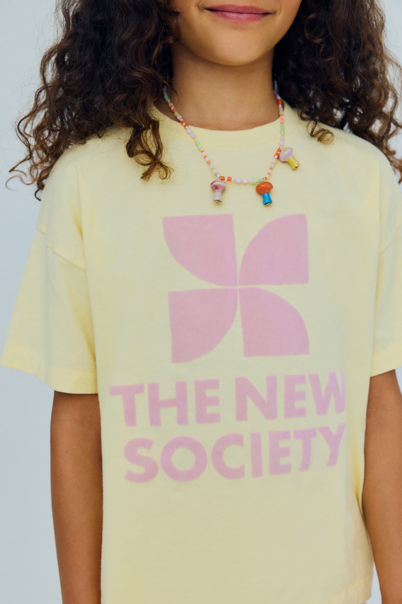 The New Society - Tns logo t-shirt - Soft lemon